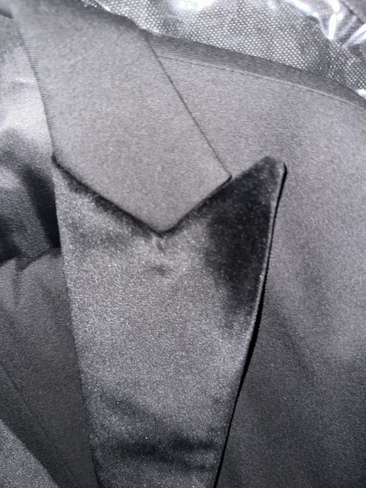 Идельный костюм для жениха