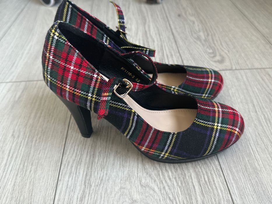 Продам туфли Allegra K