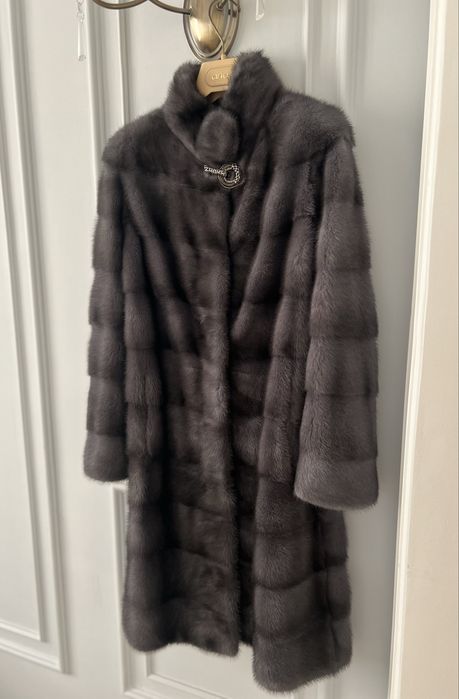 Продается шуба из норки