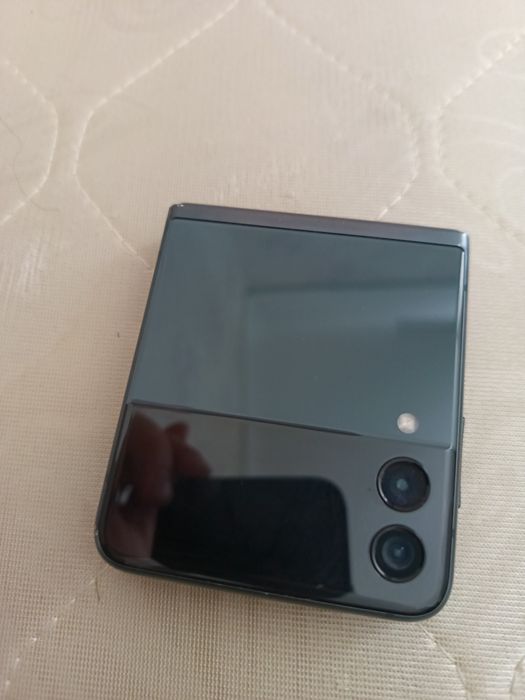 Samsung z Flip3 5g