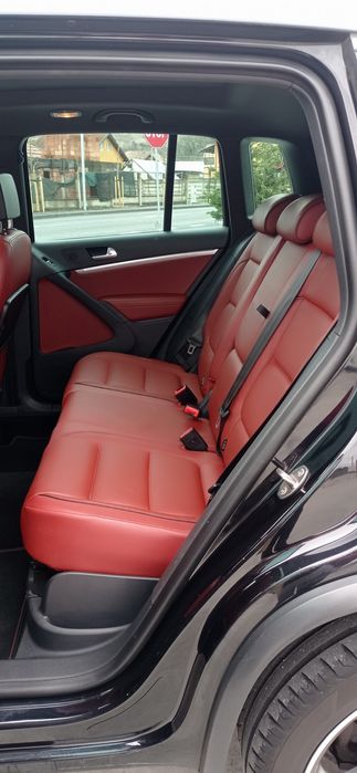 Vw Tiguan Rlain an 2015 motor 20 tdi 140 cai automat 4x4 km 170 mii