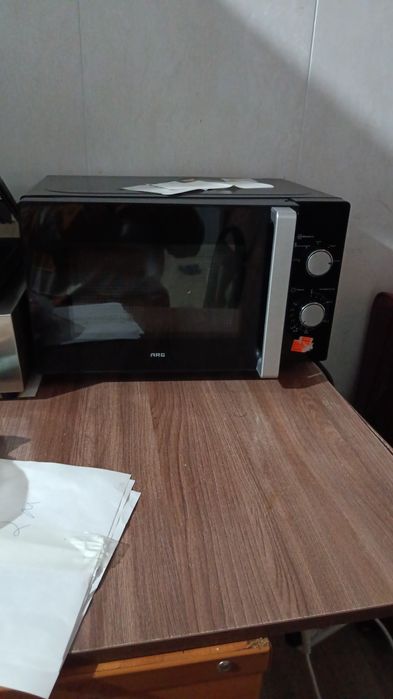 Весы , Холодильник,микроволновка ,холодильник