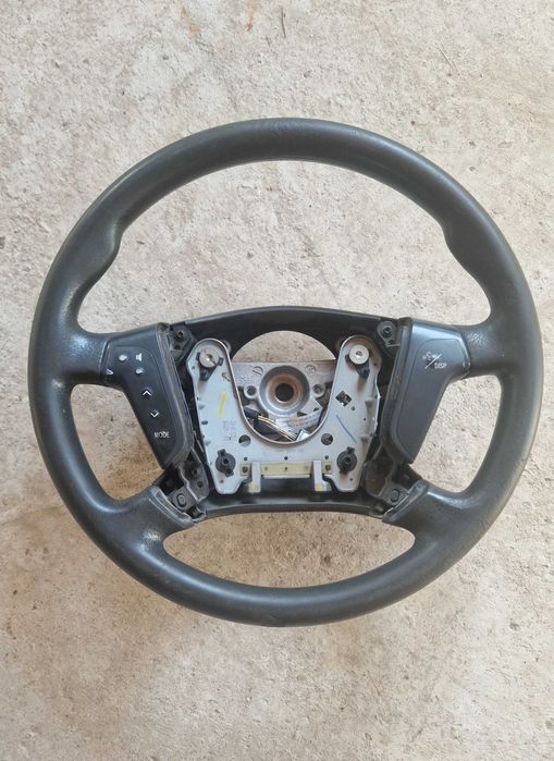 Volan Toyota Avensis t25