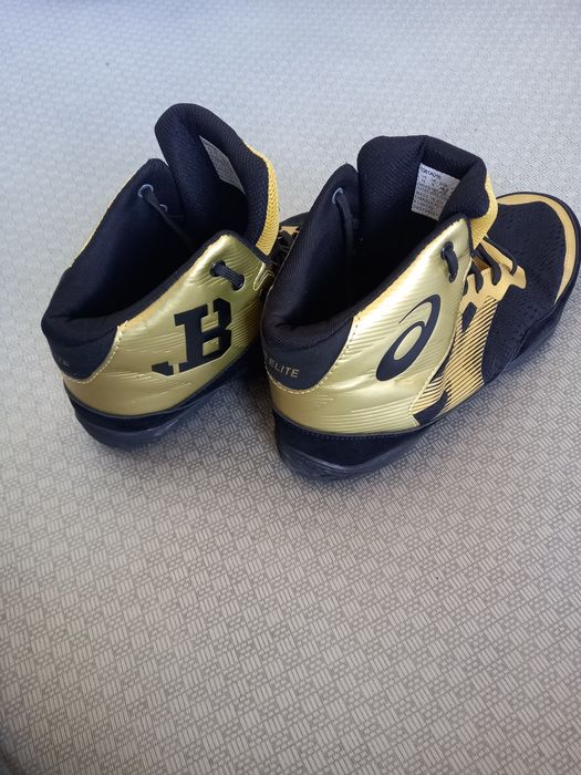 Продам asics JB Elite