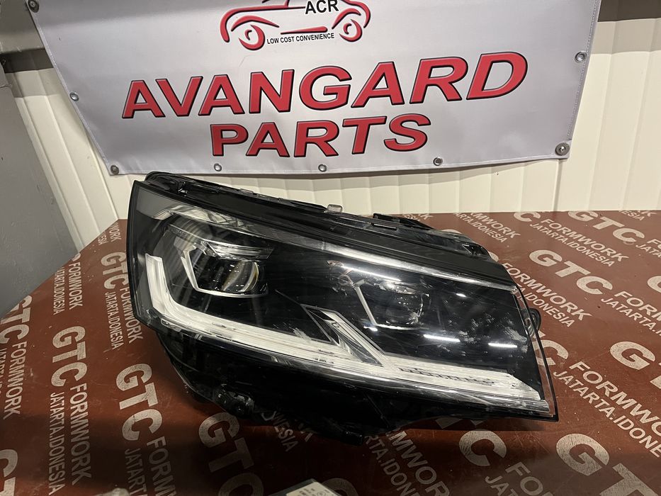 Фар VW T6 ляв LED ляв и десен
