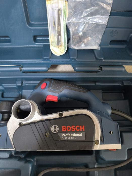Rindea electrica Bosch GHO 26-82-D profesional putere 710w