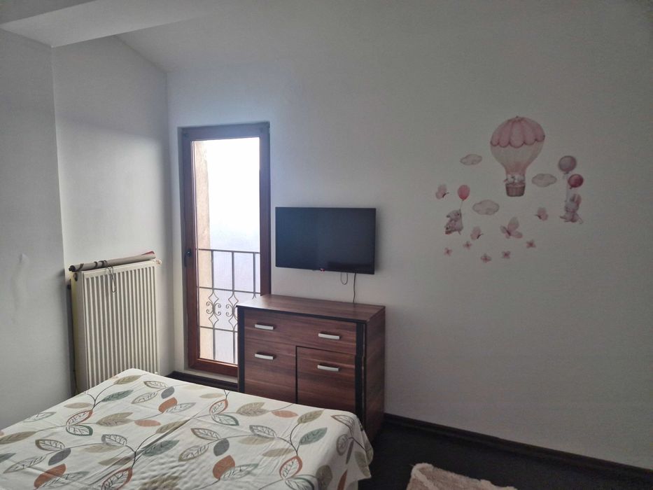 Ofer apartament 2 camere spre închiriere in Constanta
