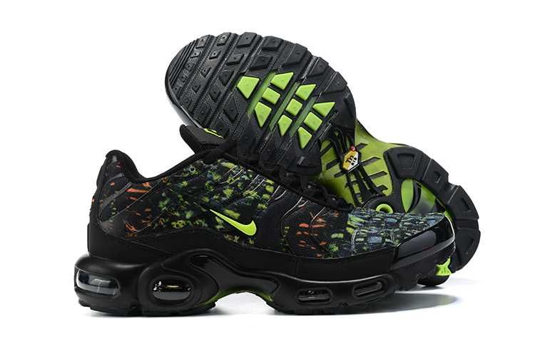 Мъжки маратонки Nike Air Max Plus Black Volt номер 44