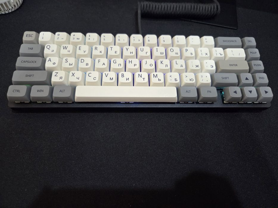 Кастомная клавиатура Glorious GMMK2 Compact
