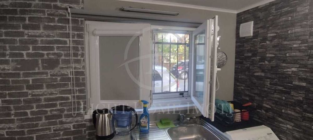 Продава се Едностаен апартамент в Пловдив, Каменица 1 - 32 кв.м за 2007 €/кв.м - Снимка #2