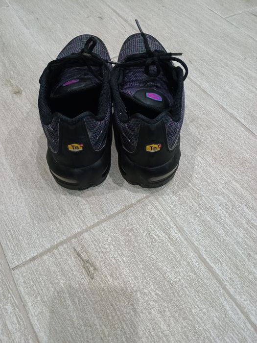 Маратонки Nike tn