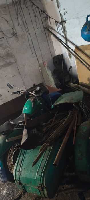 Продам Урал, есть запчасти