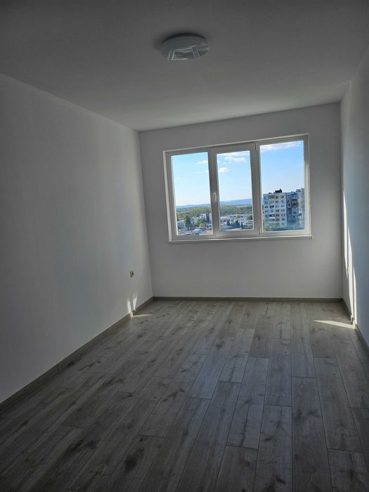 Дава се под наем Тристаен апартамент в Варна, Кайсиева градина - 60 кв.м за 119900 € - Снимка #2