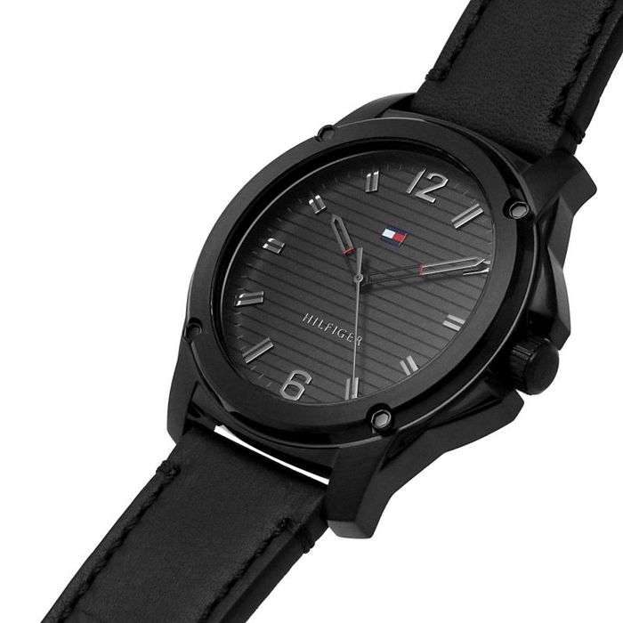 Ceas TOMMY Hilfiger curea neagră piele,nou