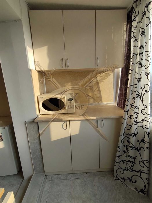 Дава се под наем Едностаен апартамент в Варна, Левски - 20 кв.м за 200 € - Снимка #4