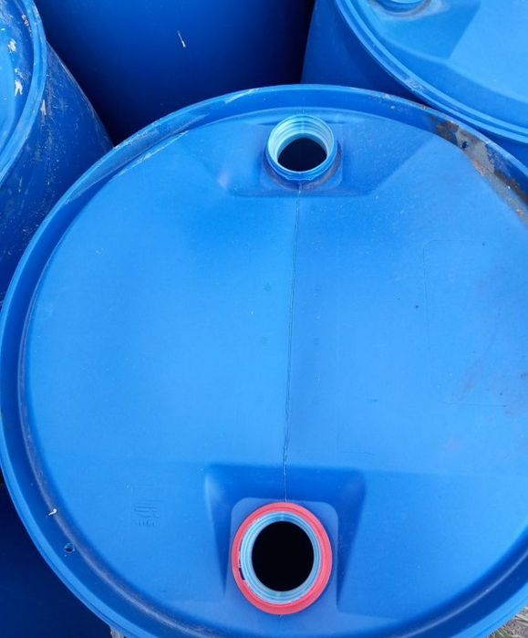 Butoaie plastic 220L bazin cub