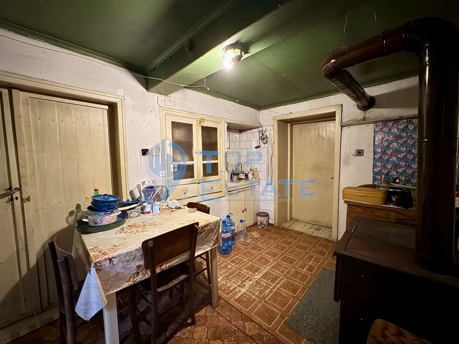 Продава се Къща в с. Ресен, Област Велико Търново - 80 кв.м за 767 €/кв.м - Снимка #1