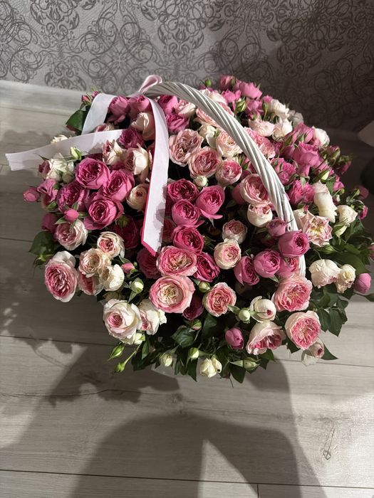 Цветы. Куставые розы
