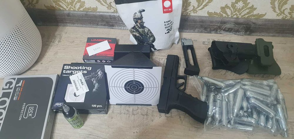 Pistol GLOCK17 NOU cu accesorii