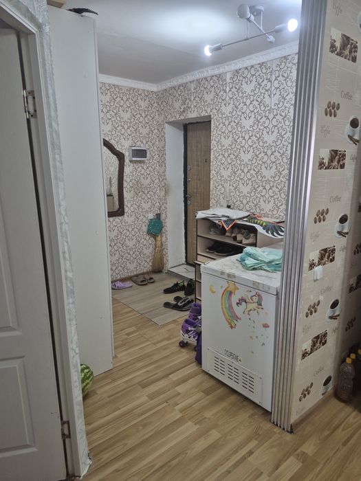 Продам трехкомнатную
