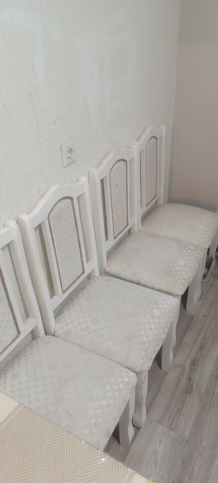 Продам стулья депутат