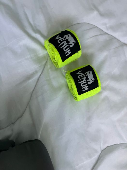 Боксови ръкавици VENUM