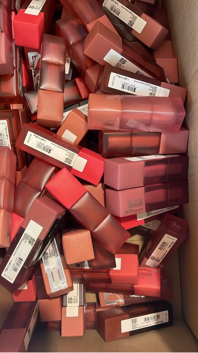 Rujuri loreal si maybeline