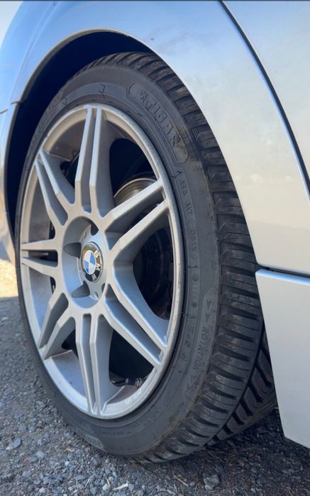 Jante BMW 5X120 R18 cu anvelope 225/45 R18 ( 2024)-Stare Excelentă, 1600 fix. All Season, M+S