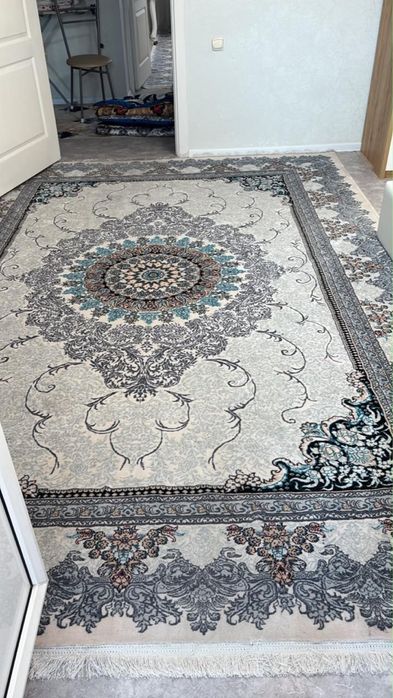 Срочно продам натуральные иранские ковры