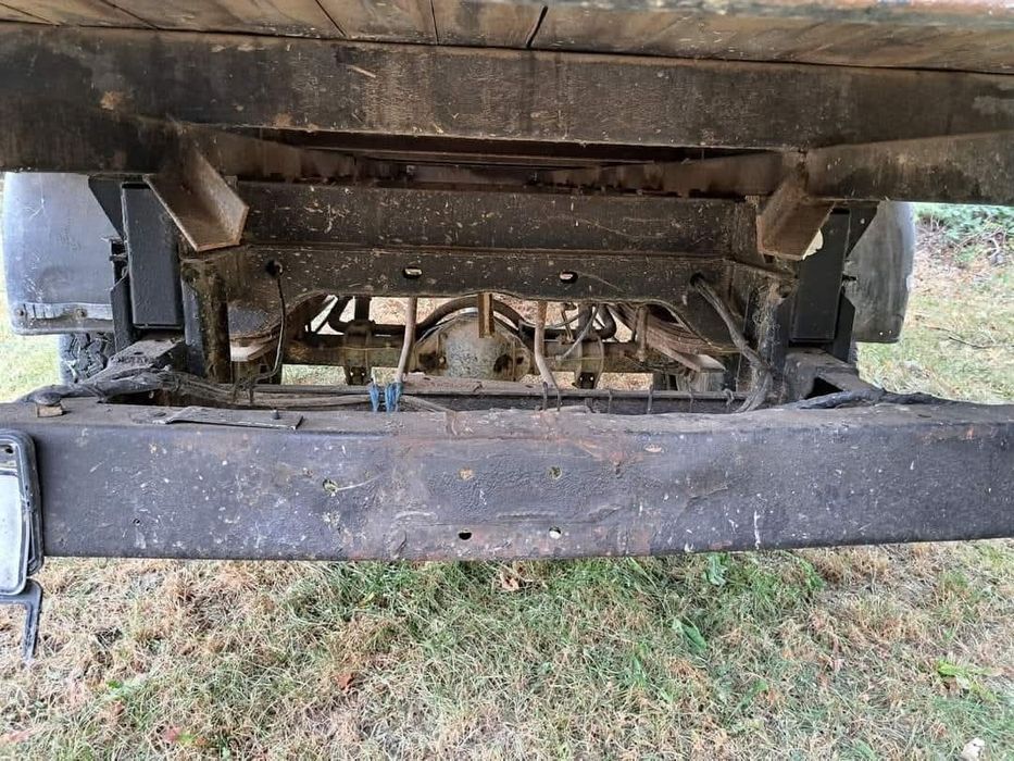 Mercedes autoutilitară N1, 410D, W611