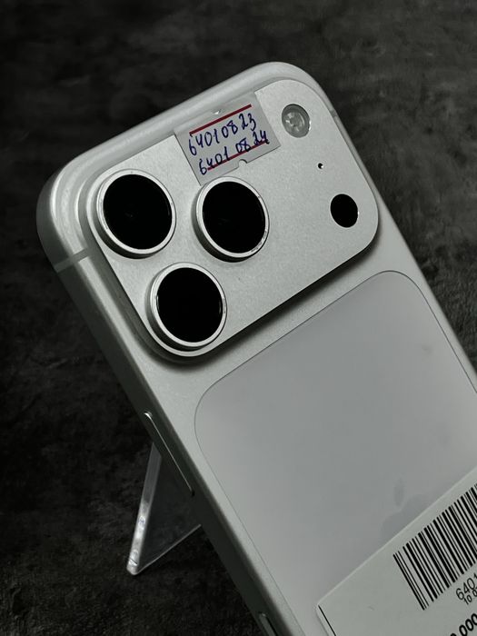 iPhone 17 Pro /Айфон 17 Про