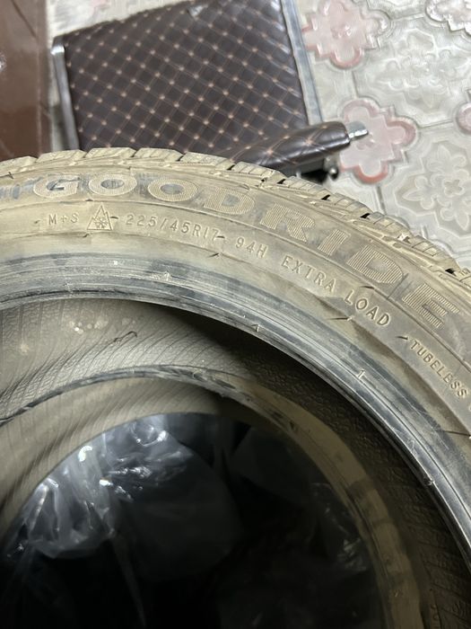 Продам Шины Goodyear