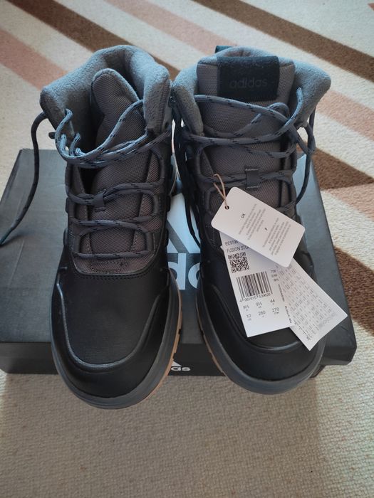 Зимни обувки  Adidas