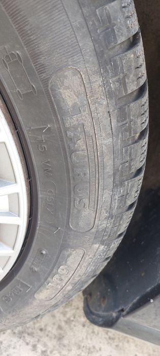 Jante cu anvelope de  iarna  de vânzare