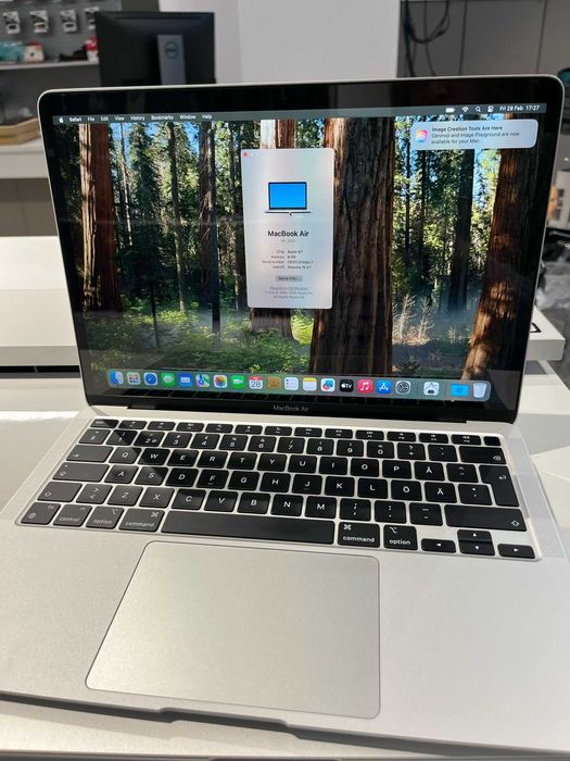 Apple MacBook Air Retina 13" - 2020 - A2337 -M1- 8 GB RAM - 256 GB SSD