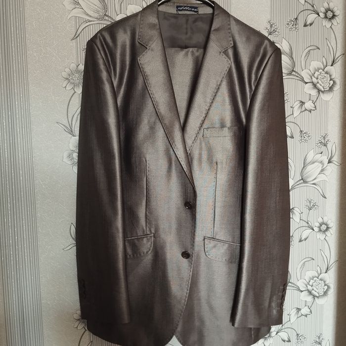 Костюм мужской ..