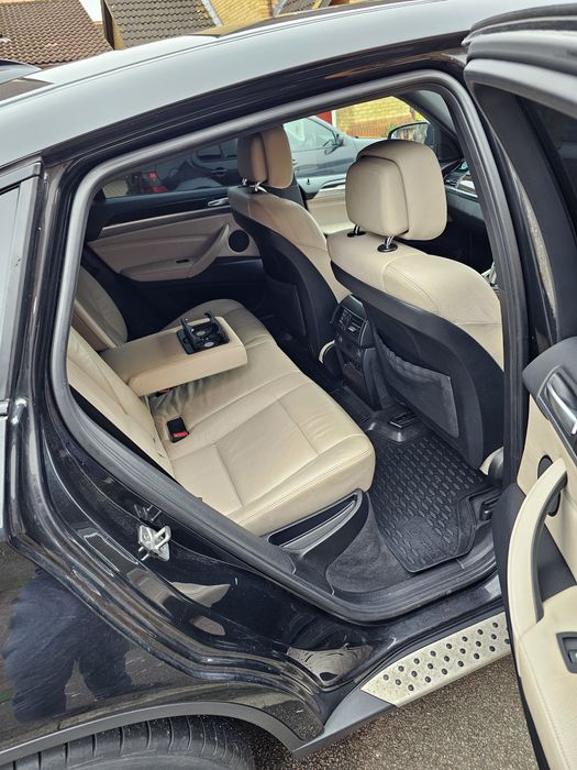 Vand BMW X6 volan dreapta