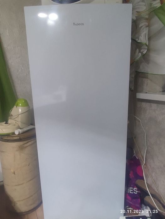 Продам морозильную камеру