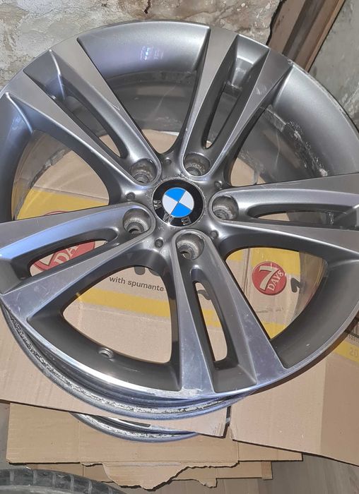 Jante BMW 18 inch 5x120 stare buna. Optional  anvelope iarna/vară runf