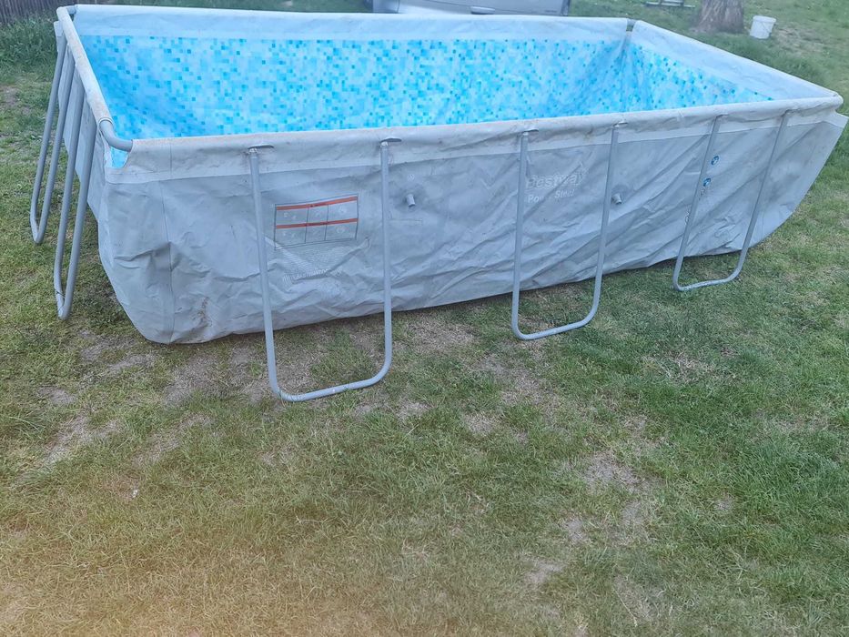 Piscina Supraterana cu filtru