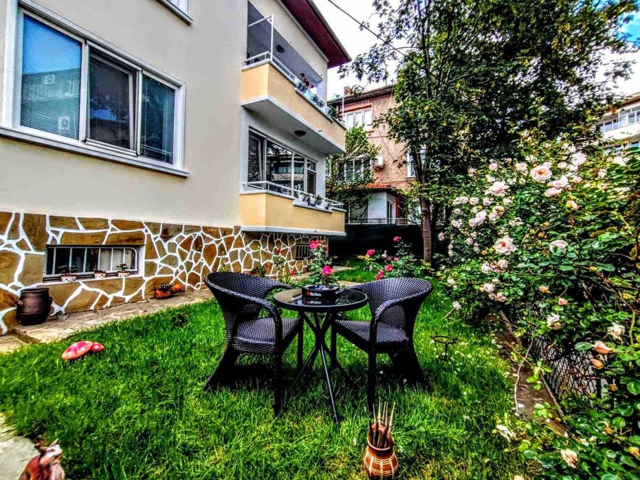 Дава се под наем Тристаен апартамент в Велико Търново, Център - 89 кв.м за 504.9 € - Снимка #9