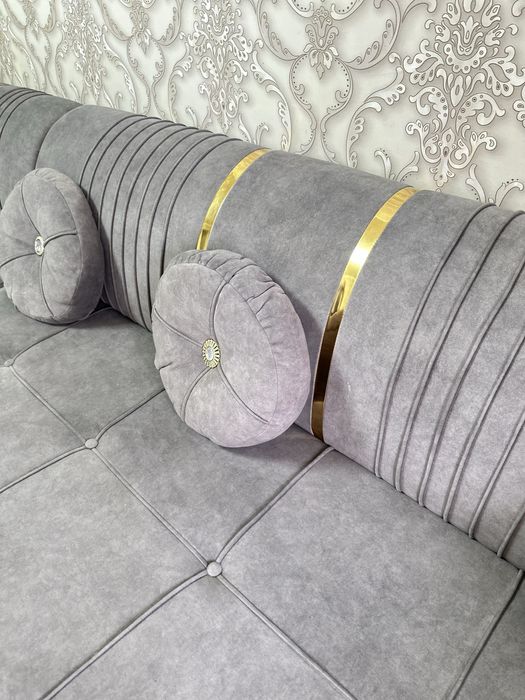 Диван сатамын. 3 метр.