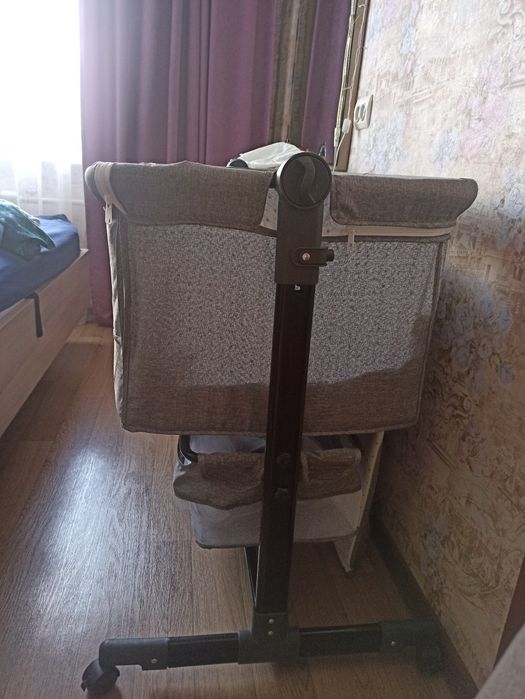 Продам детскую кроватку