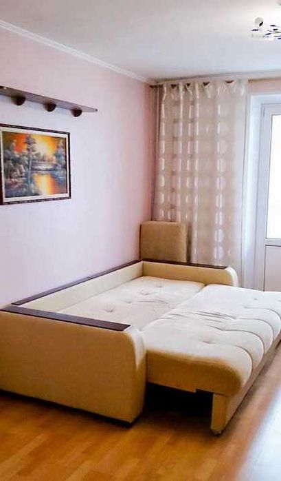 Дава се под наем Едностаен апартамент в Пловдив, Център - 39 кв.м за 153 € - Снимка #2