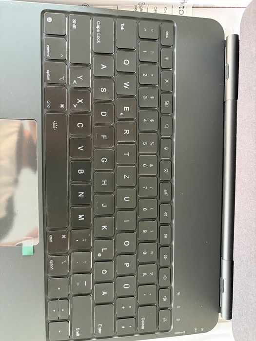 Magic Keyboard iPad Pro 12.9 / iPad Air 13 QWERTZ, Trackpad Precision, Bluetooth, Magnetic