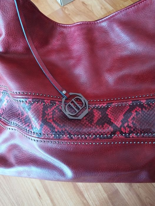 Geanta mana Dudlin, roșu burgund+accesoriu curea  umăr
