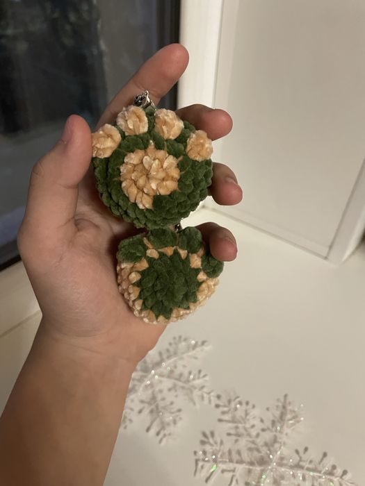 Вязаные брелоки Handmade