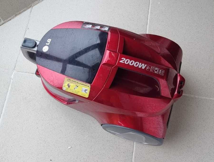 Пылесос LG 2000w
