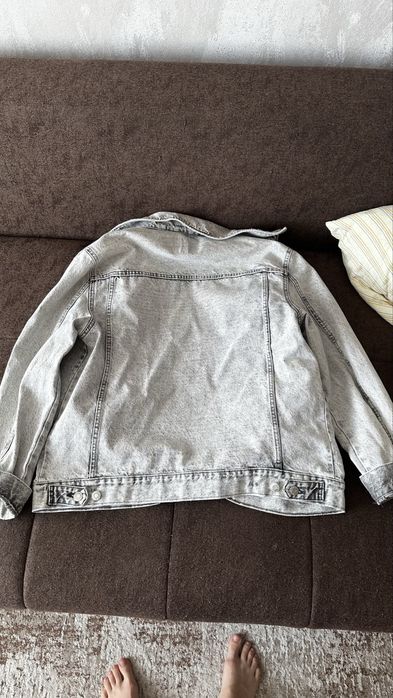 Джинсовая куртка