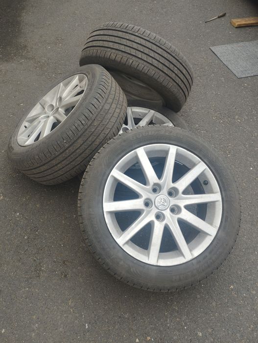 Продам Диски с Шинами R17 от Лексуса